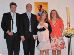 Bien entourée !, avr. 2009 Bien entourée !