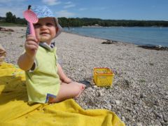 Après la baignade, on se réchauffe au soleil