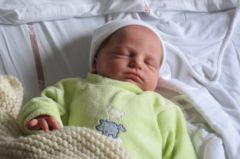 Schhh... Timothée dort...