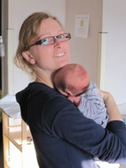 Avec Claire, sa marraine.